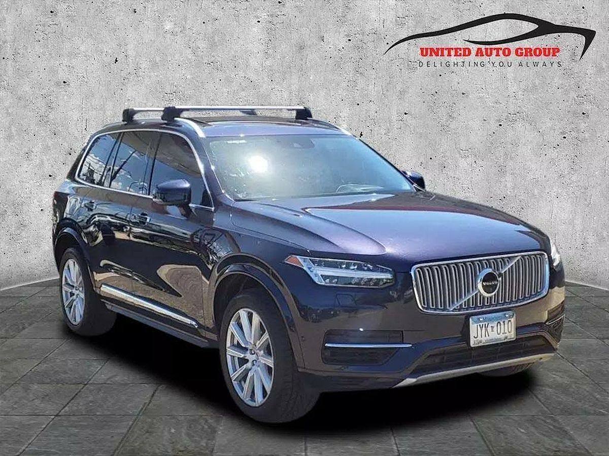 2017 Volvo XC90 showcasing advanced safety features