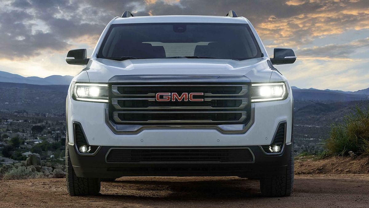 2023 GMC Acadia Mid-Size SUV Front Grille View