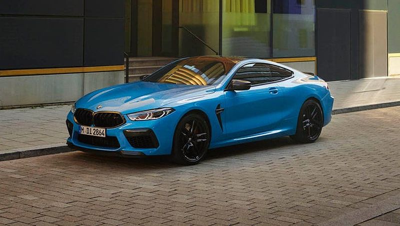 2025 BMW M8